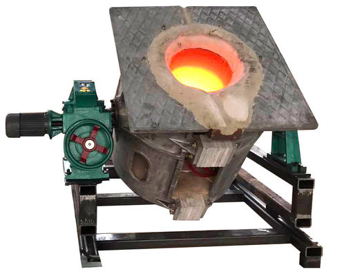 1800°C Max sıcaklık Orta frekanslı metal dökme için endüksiyonlu erime fırını