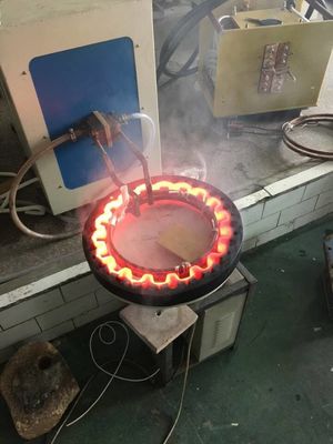 Dijital kontrol endüksiyon söndürme makinesi 0-20m/min Söndürme hızı